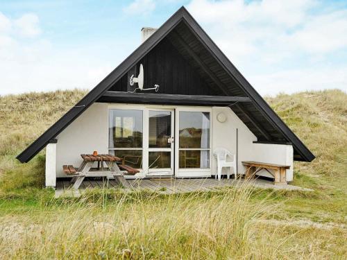Two-bedroom Holiday Home In Ringk�bing 21