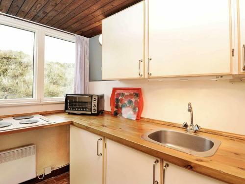 Two-bedroom Holiday Home In Ringk�bing 23