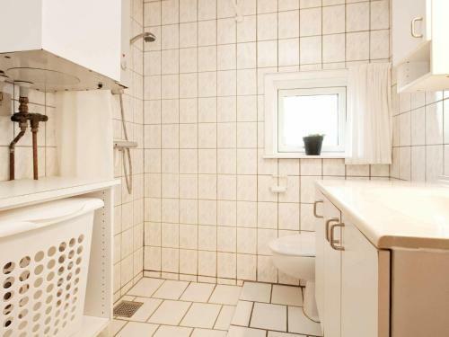 Three-bedroom Holiday Home In R�dby 26