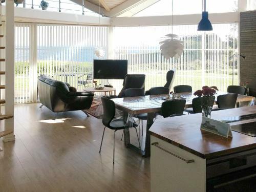 Holiday Home Solskr�nten II