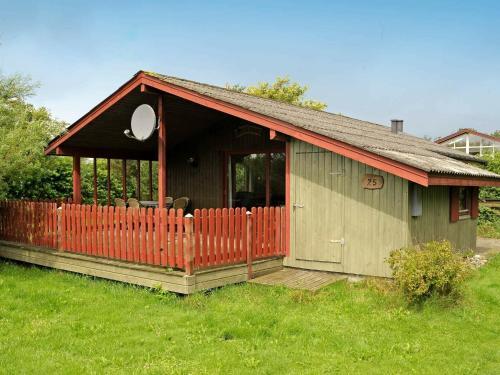 Three-bedroom Holiday Home In Struer 1