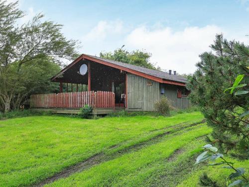 Three-bedroom Holiday Home In Struer 1