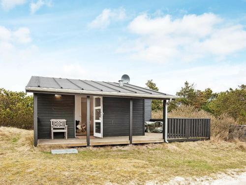 Two-bedroom Holiday Home In Vejers Strand 4
