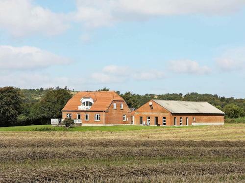 Five-bedroom Holiday Home In Fur 2
