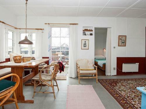 Holiday Home Fan� VII