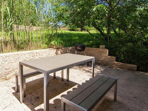 Cozy Cottage In Bourgnac With Jacuzzi