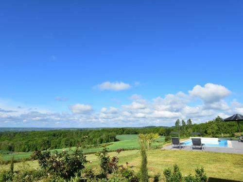 Modern Villa With Private Pool In Chatres