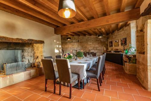 Hotel Le Castel Pierre - Maison Priv�e 4 �toiles - 18 Personnes