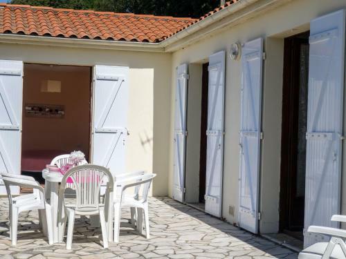 Holiday Home Les Lauriers