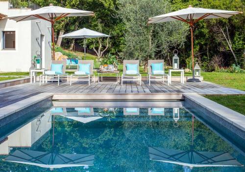Opio Villa Sleeps 8 Pool Air Con Wifi