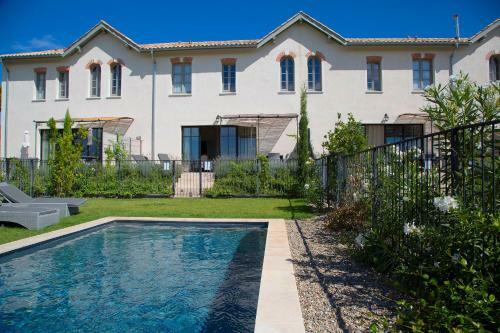 Hotel Ch�teau Saint Pierre De Serjac