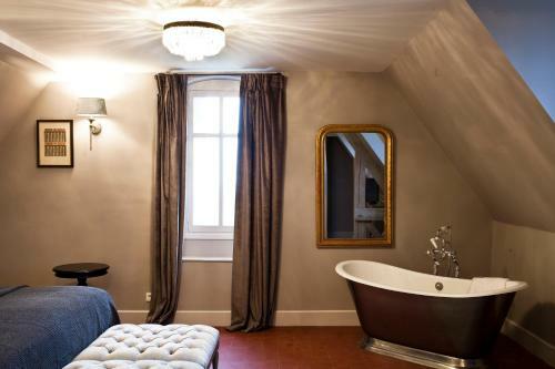 Hotel Ch�teau Saint Pierre De Serjac