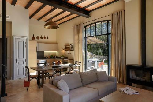 Hotel Ch�teau Saint Pierre De Serjac