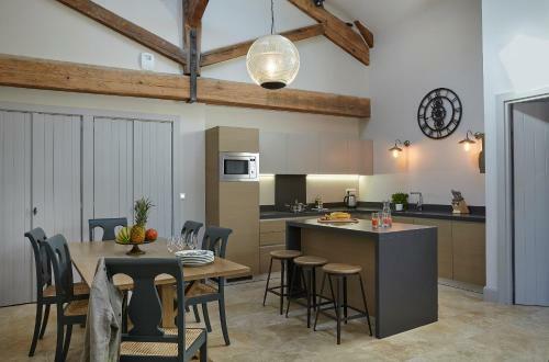 Hotel Ch�teau Saint Pierre De Serjac
