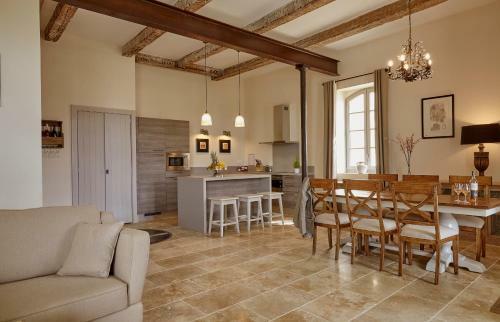 Hotel Ch�teau Saint Pierre De Serjac