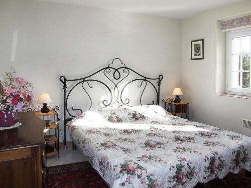 Holiday Home Champ Fleury (rvi401)