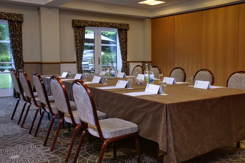 Manor House Hotel, Alsager