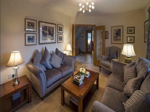 Bed & Breakfast Crowfield Country House