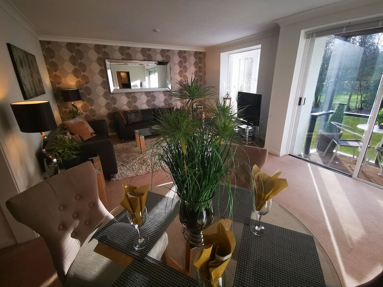 Gleneagles Village Apartments