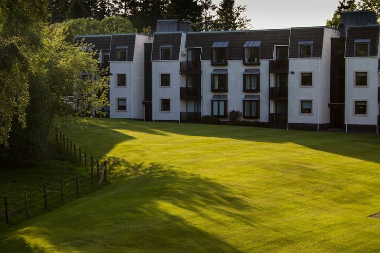 Gleneagles Village Apartments