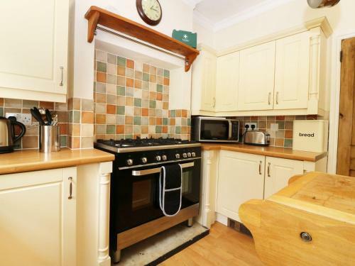 Cowslip House, Axminster