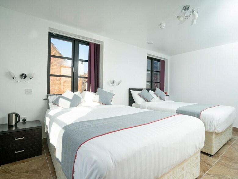 Bed & Breakfast Atz&h Inn