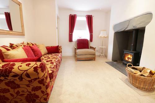 19 Cwmorthin Road, Blaenau Ffestiniog