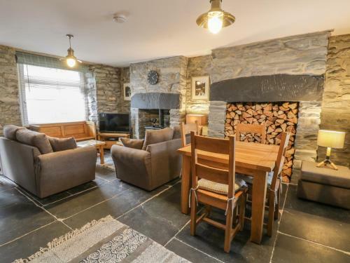 16 Park Square, Blaenau Ffestiniog