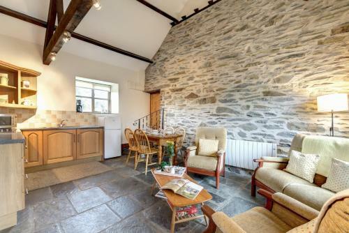 Cysgod-y-coed