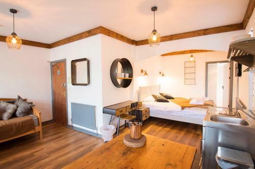 Bed & Breakfast Whitford's