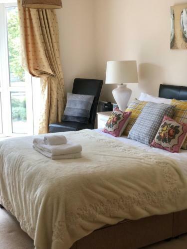 Sky Night Serviced Apartments