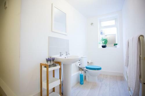 Bridge Street Apartment