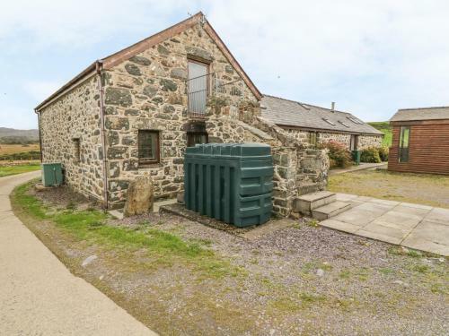 Y Stabal, Criccieth