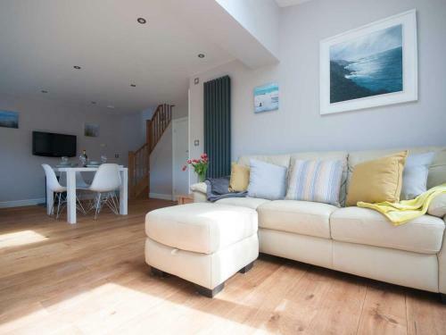 The Beach House, Crantock