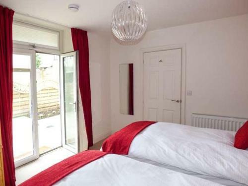 Crooklands House 3