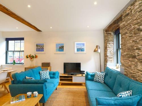 6 The Pottery, Dartmouth