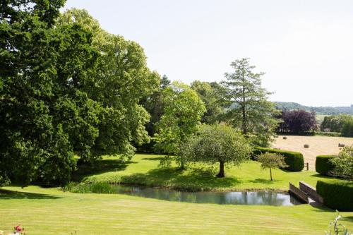 Dyrham Villa Sleeps 11 Wifi