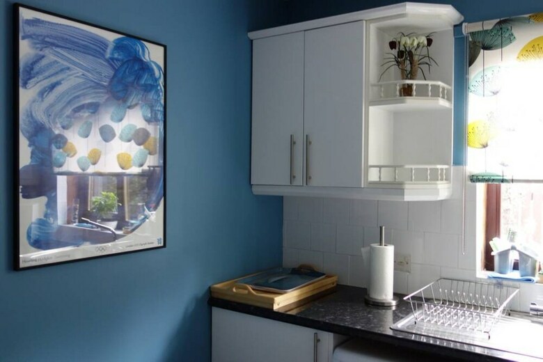 Apartamento 1 Bedroom Studio Flat With Free Parking Sleeps 2