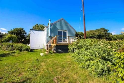 The Studio At Loe Beach