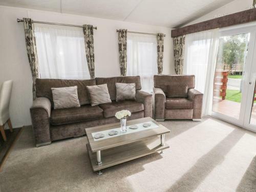 Roro's Retreat, Morpeth