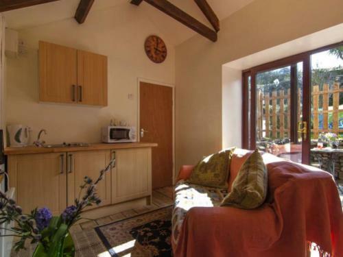 Holiday Home The Coombe
