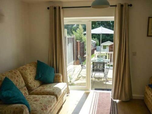7 Coastal Cottages
