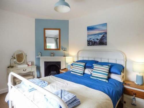 7 Coastal Cottages