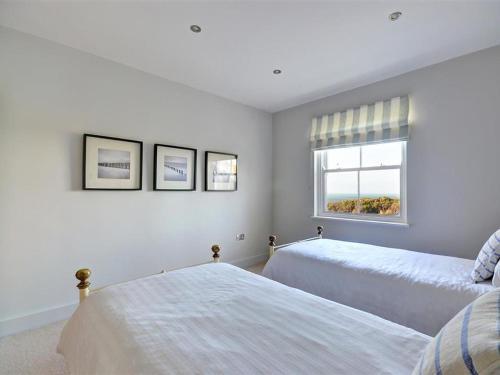 Holiday Home East Cliff