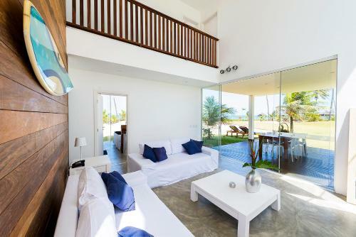 Hotel B Blue Beachouses