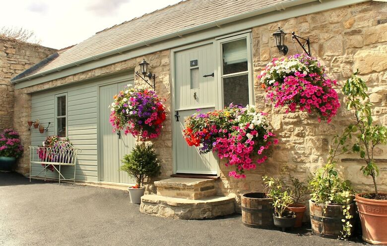 Hostal The Barn