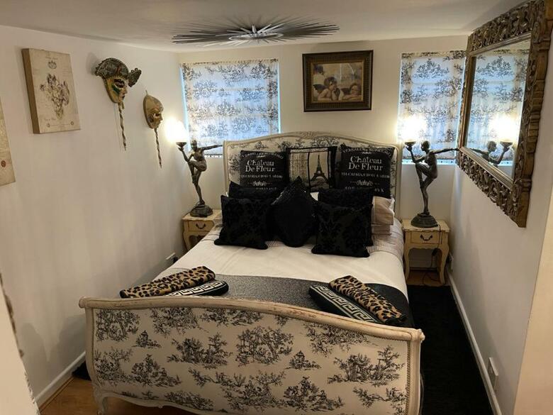 Bed & Breakfast Olivia House