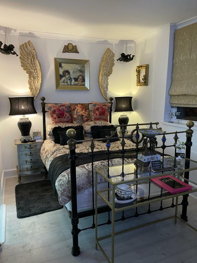 Bed & Breakfast Olivia House