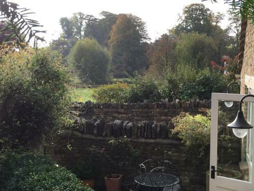 The Lodge, Cirencester