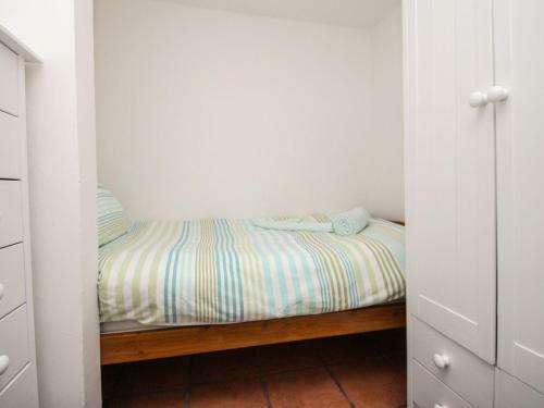 No 2 Vault Cottage